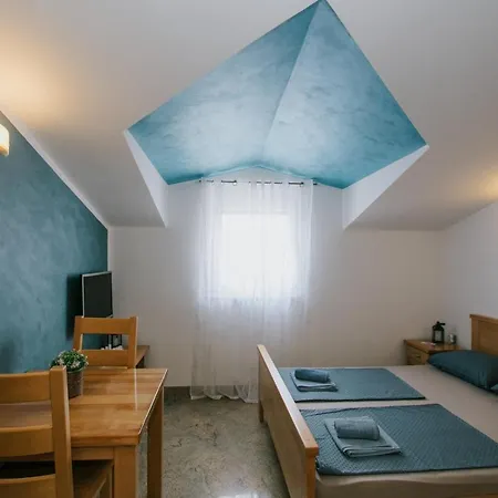 Blue Sea House Apartment Trogir Exterior photo